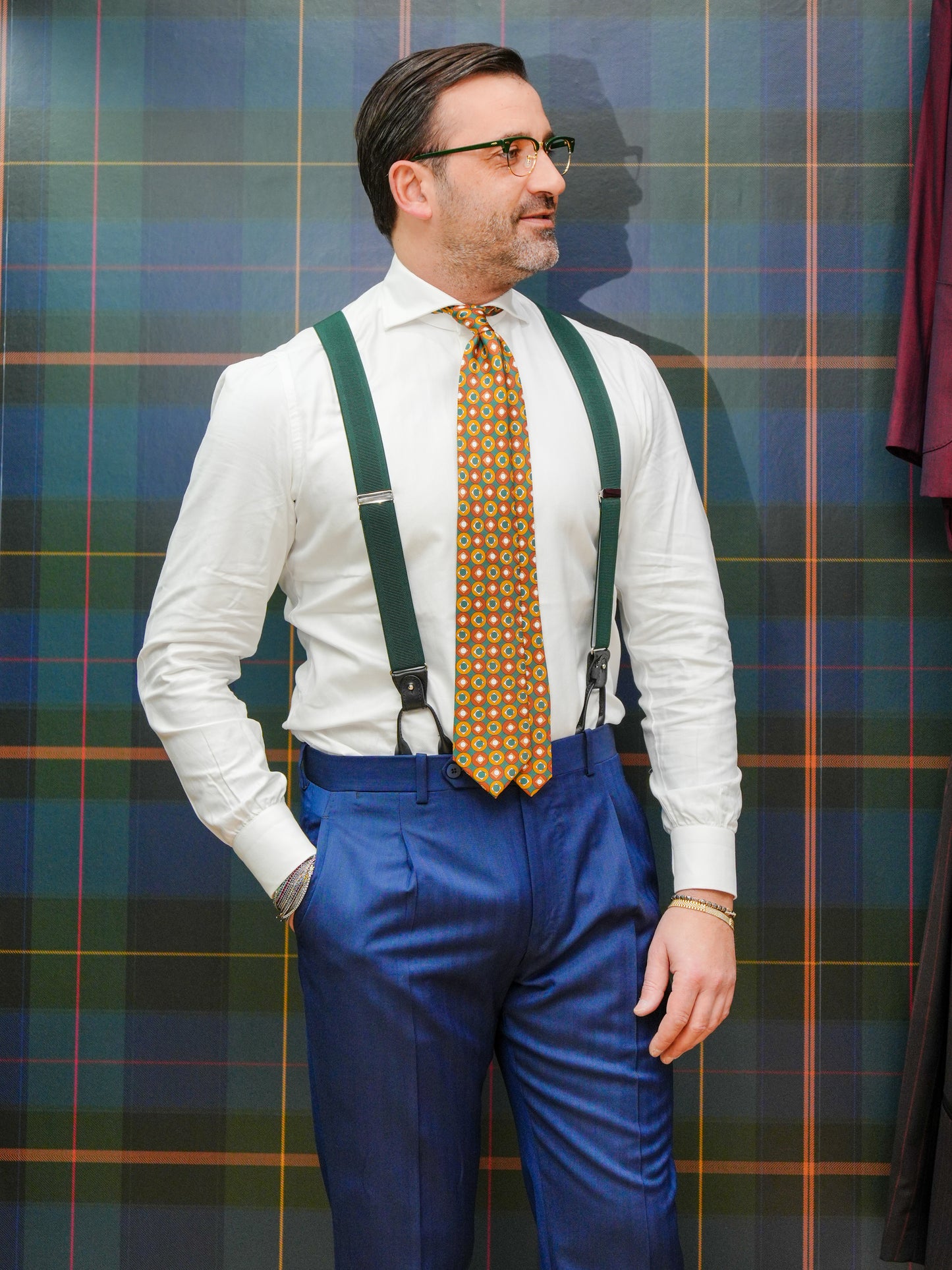 ABITO SPIGATO BLU MONOPETTO