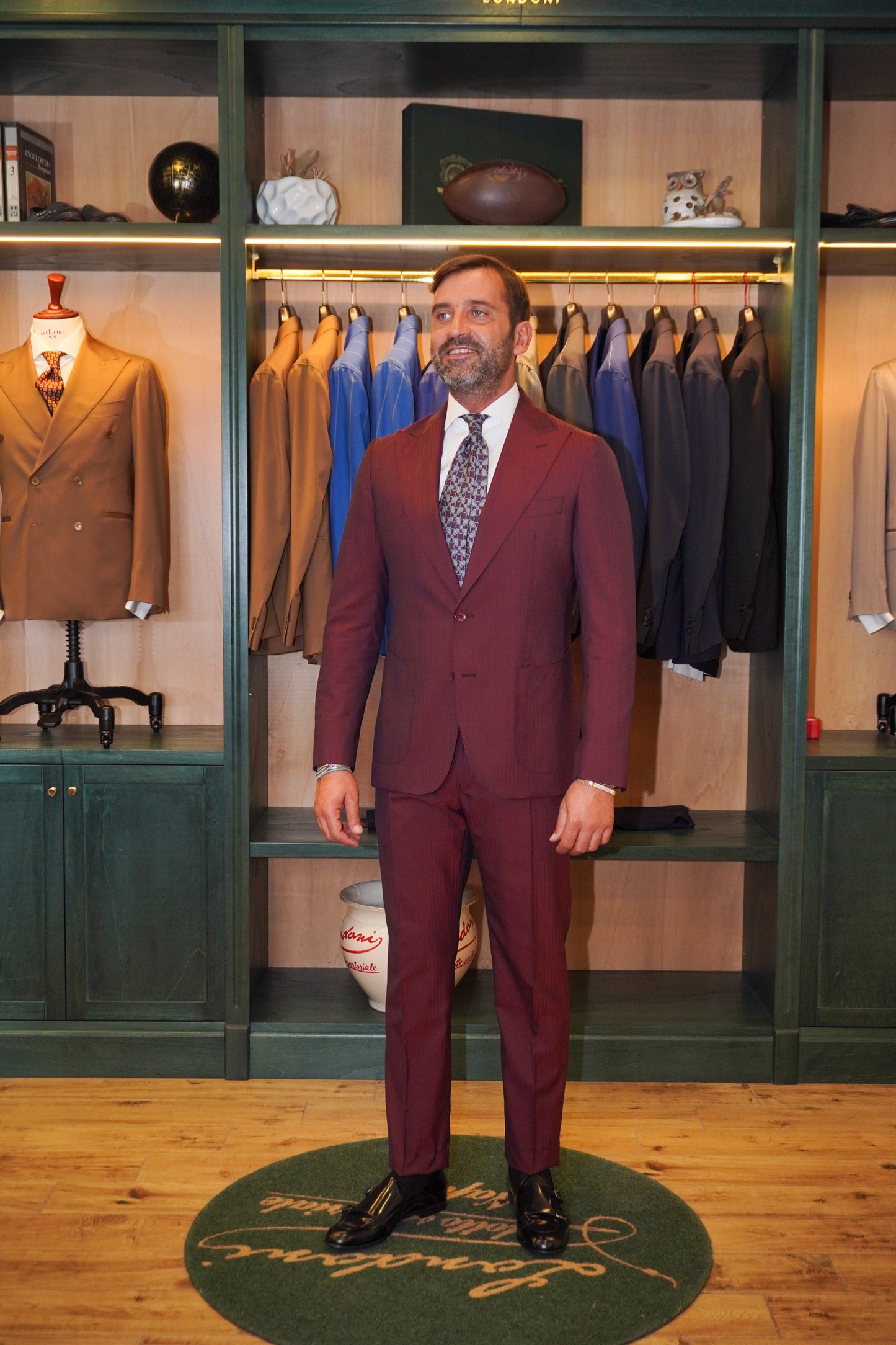 ABITO BORDEAUX SOLARO MONOPETTO