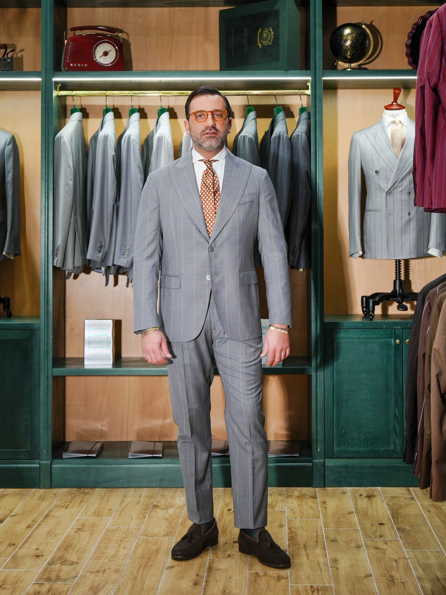 ABITO GESSATO GRIGIO MONOPETTO