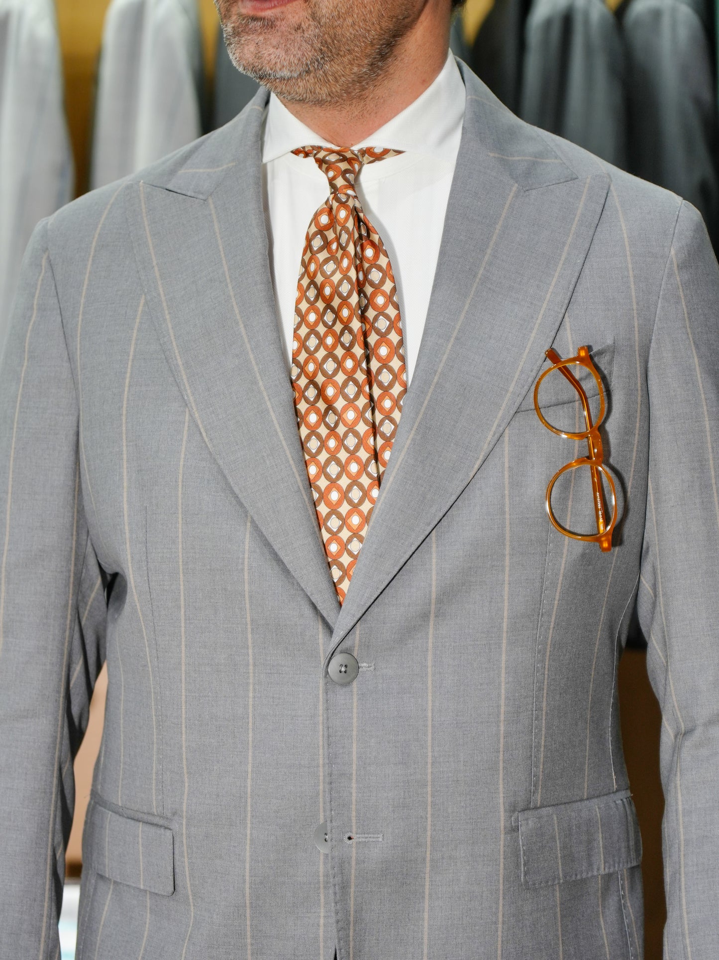 ABITO GESSATO GRIGIO MONOPETTO