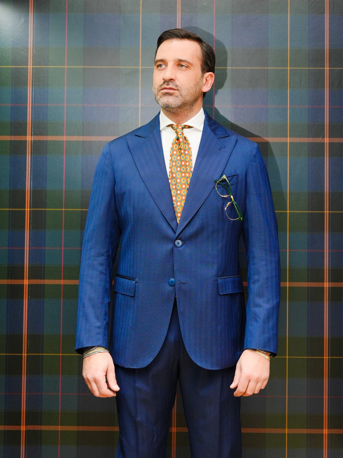 ABITO SPIGATO BLU MONOPETTO