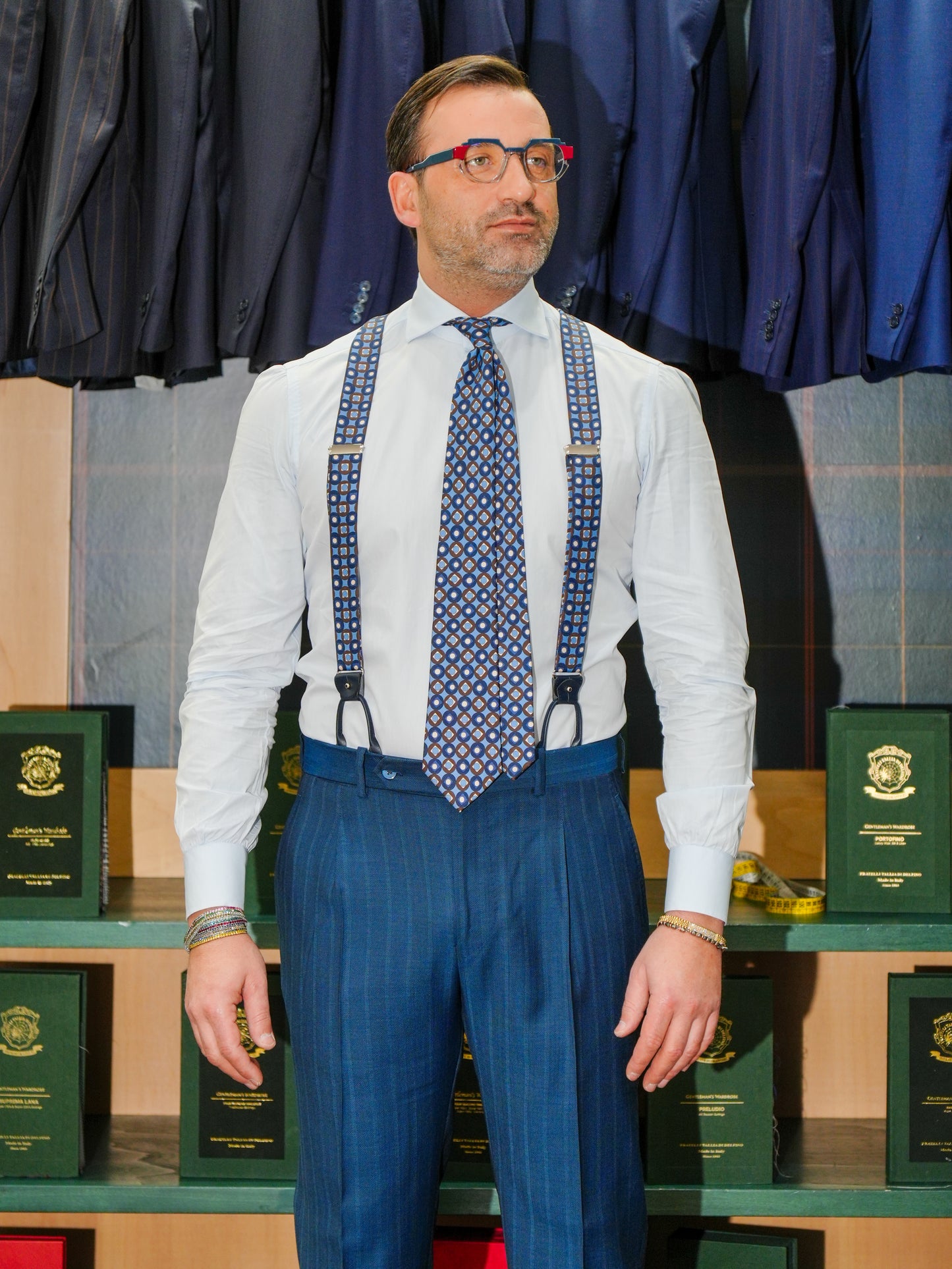 ABITO GESSATO MONOPETTO BLU CHIARO