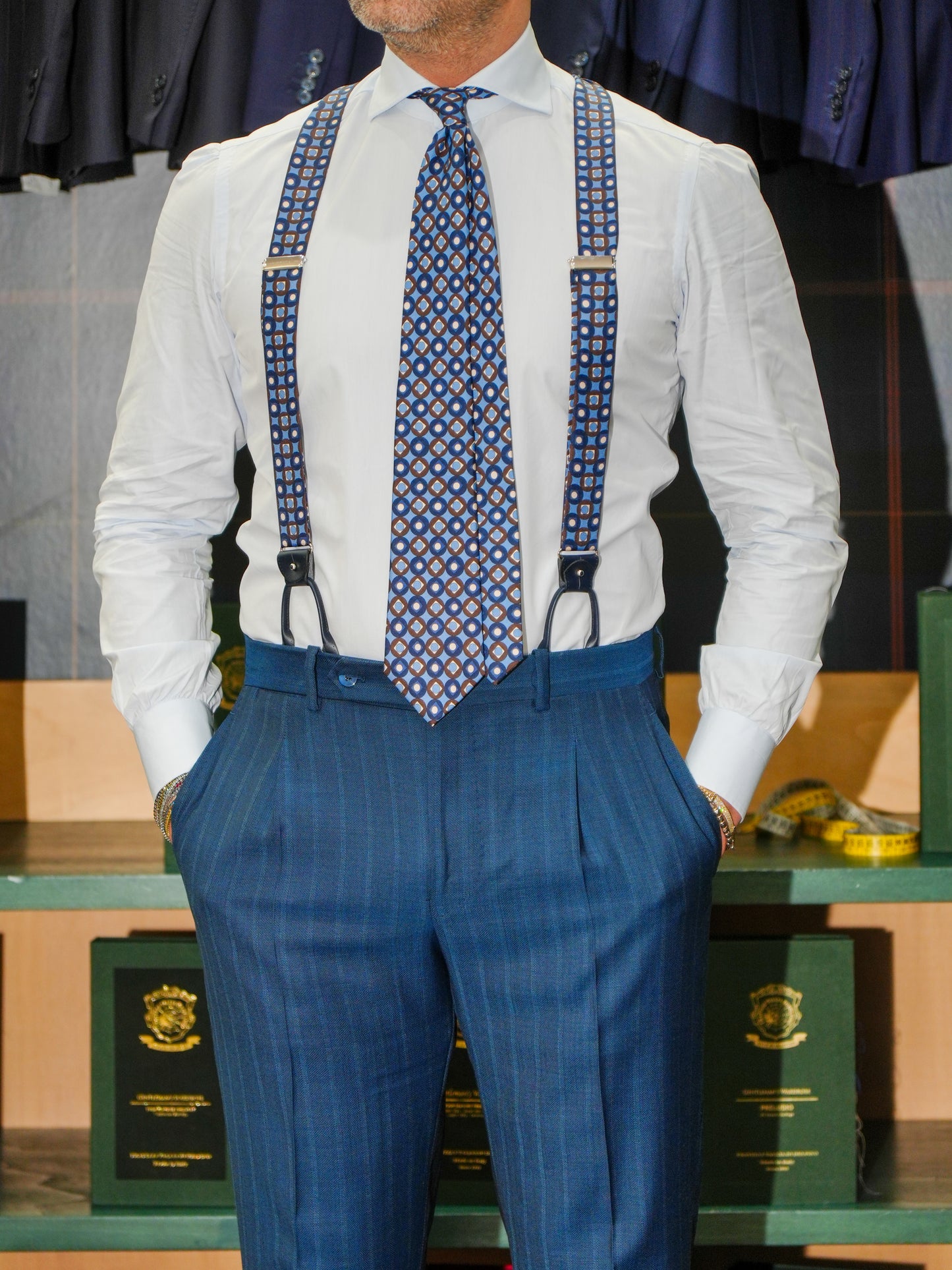 ABITO GESSATO MONOPETTO BLU CHIARO