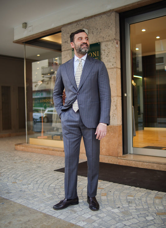 ABITO MONOPETTO GESSATO GRIGIO