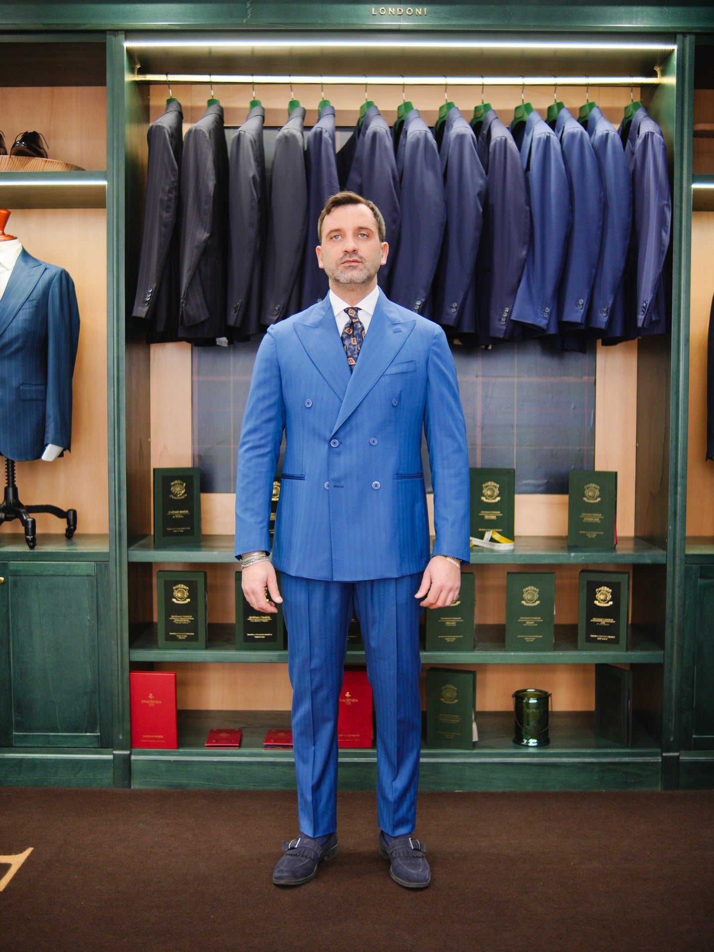 ABITO DOPPIOPETTO BLU REALE SPIGATO