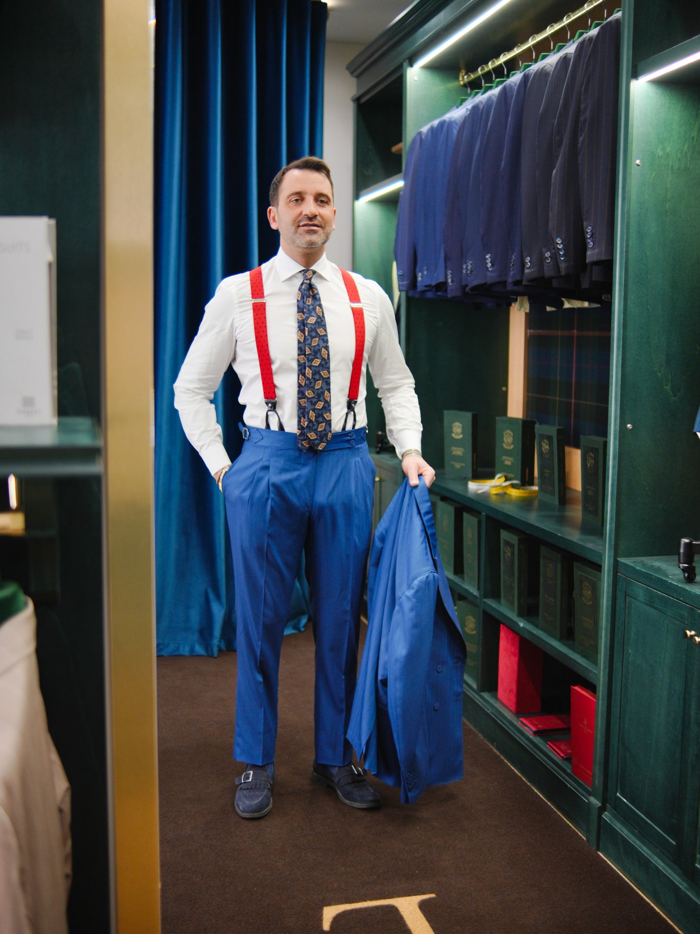 ABITO DOPPIOPETTO BLU REALE SPIGATO