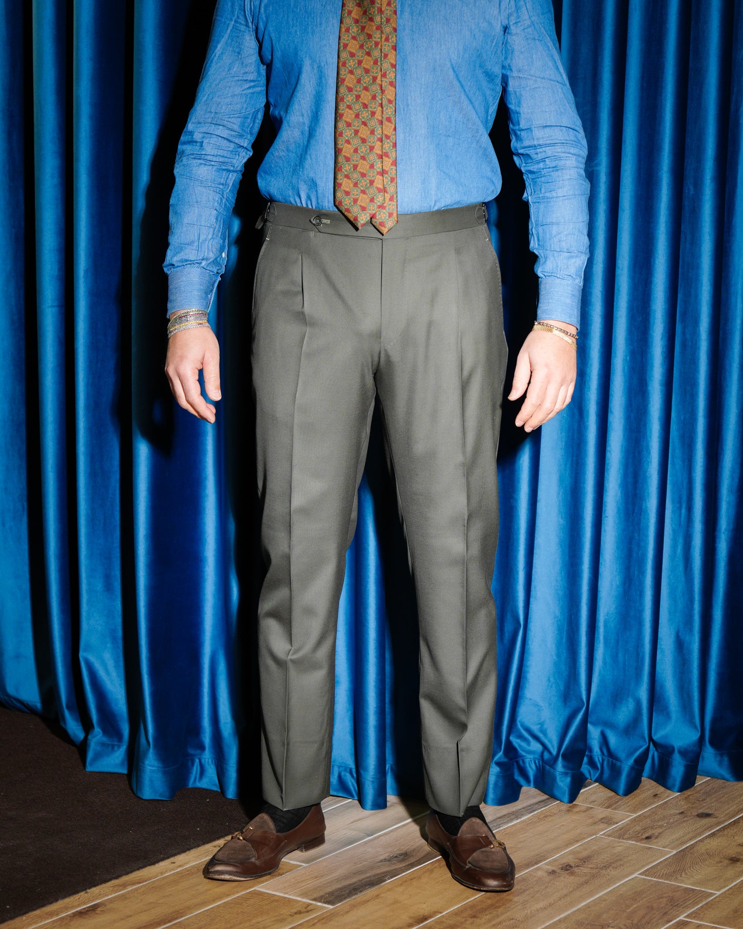 ABITO TINTA UNITA TALLIA VERDE