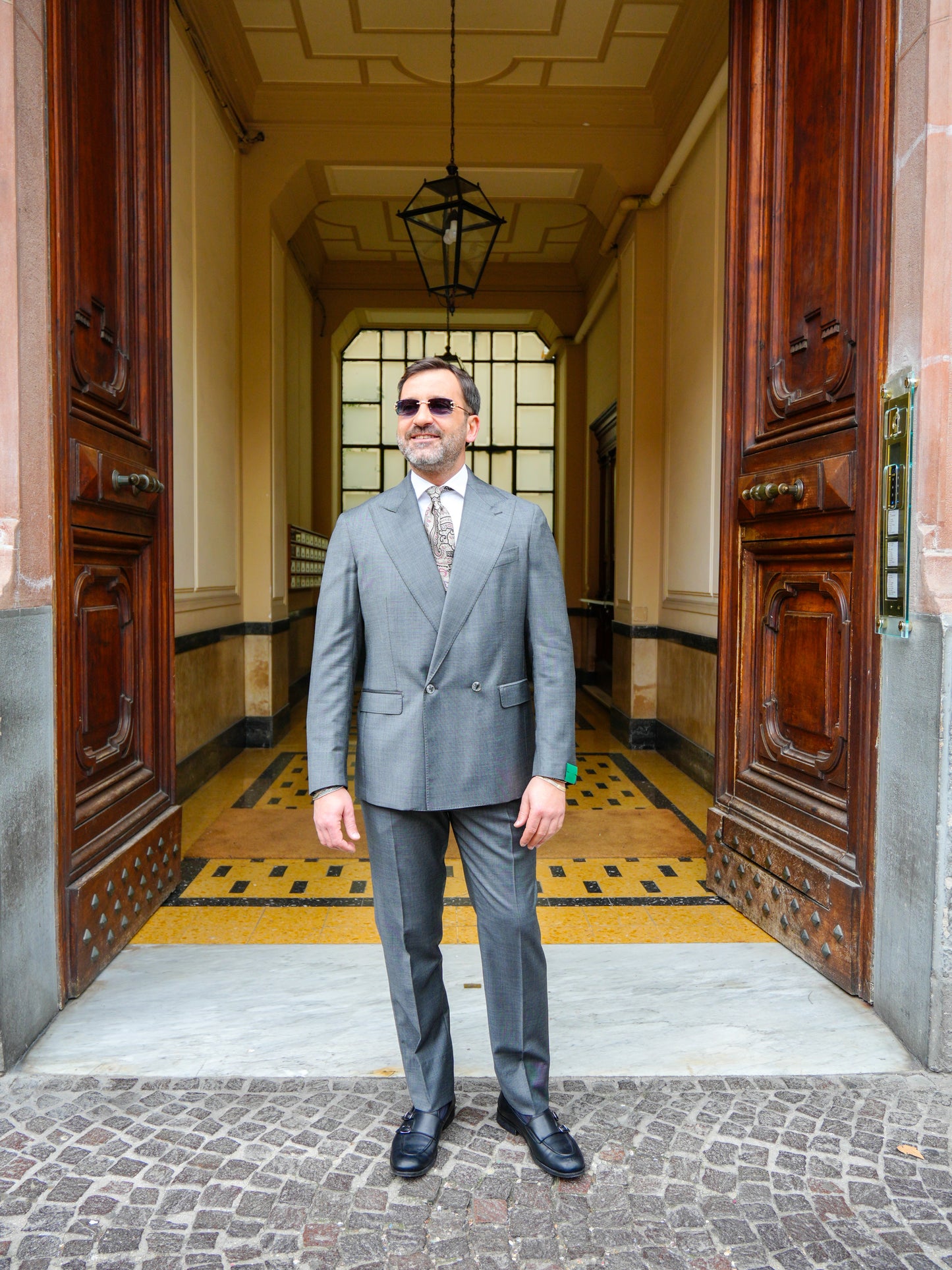 ABITO DOPPIOPETTO TINTA UNITA GRISAGLIA