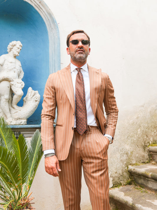 ABITO MONOPETTO GESSATO NOCCIOLA RIGO BIANCO